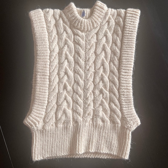 Cable Knit Sweater Vest - Picture 1 of 4